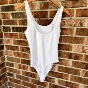 Aritzia Wilfred Free  Cotton bodysuit Size S EUC
